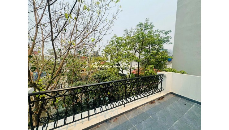 7.5 tỷ nhà trung tâm ba đình, diện tích 35m, 6 tầng, 3 ngủ, sổ chính chủ